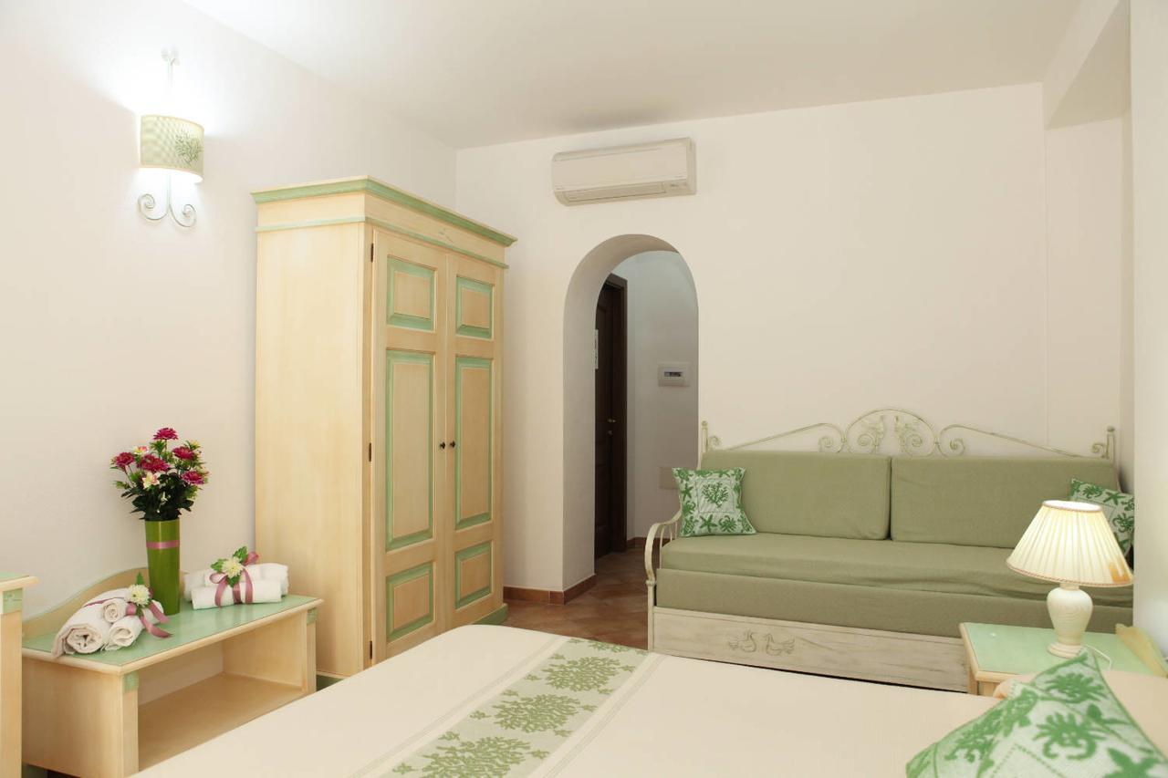 Guest House Villabianca La Maddalena  Eksteriør bilde