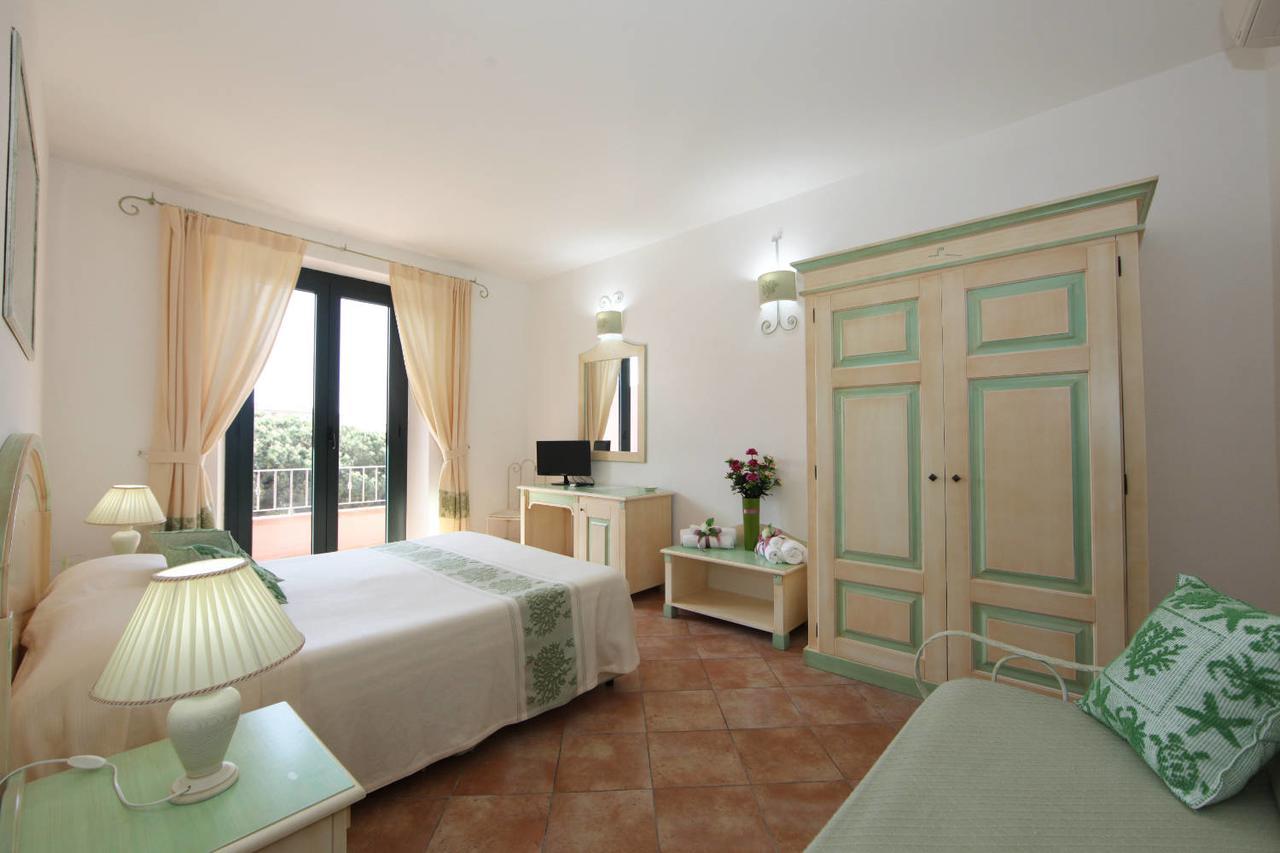 Guest House Villabianca La Maddalena  Eksteriør bilde