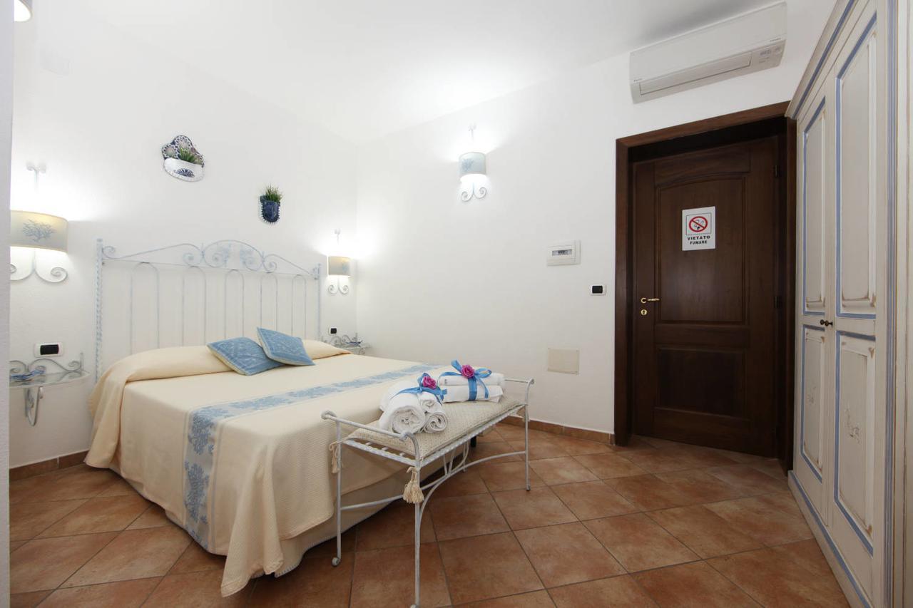 Guest House Villabianca La Maddalena  Eksteriør bilde